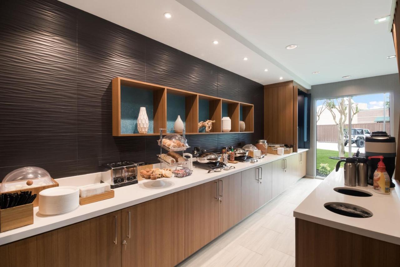 Springhill Suites By Marriott Dallas Nw Highway At Stemmons / I-35East Zewnętrze zdjęcie