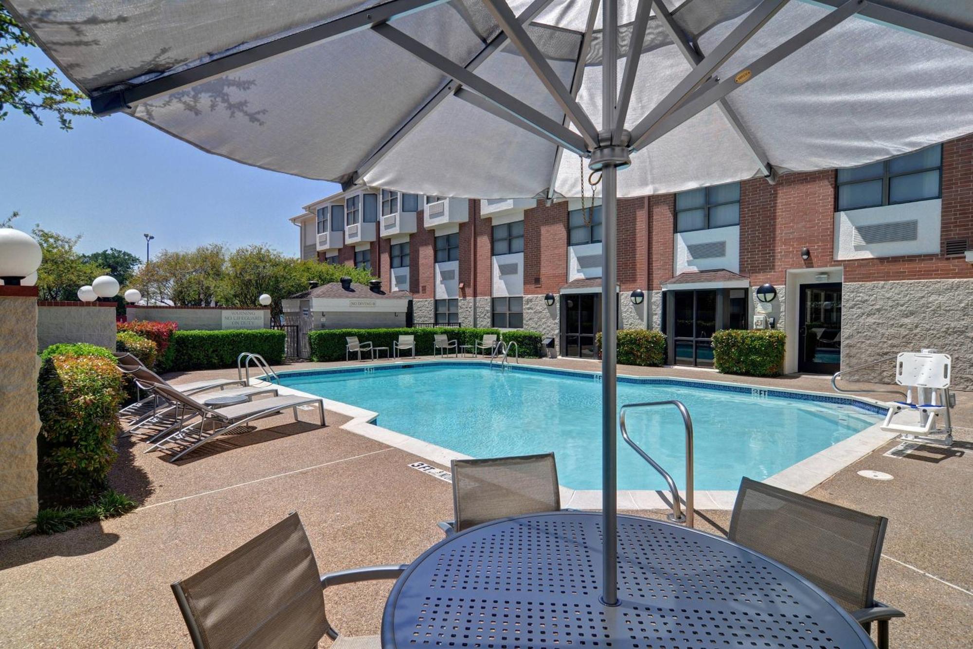 Springhill Suites By Marriott Dallas Nw Highway At Stemmons / I-35East Zewnętrze zdjęcie